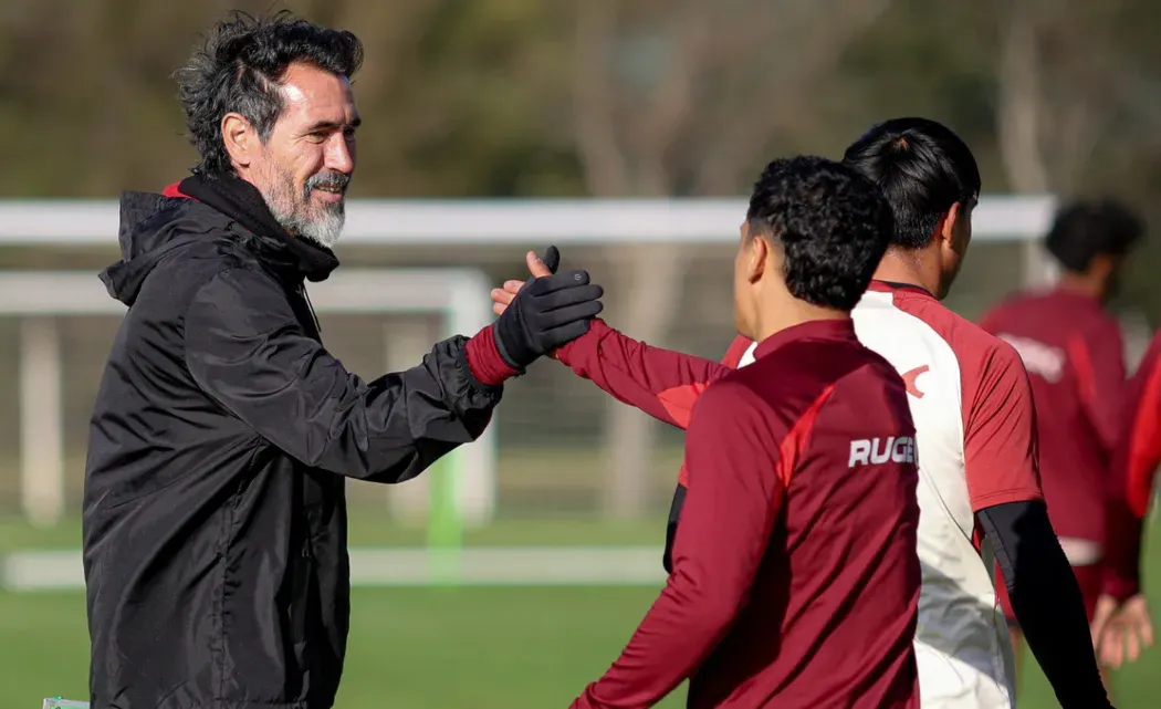 Estudiantes visita a Cerro Porteño por la ida de los octavos
