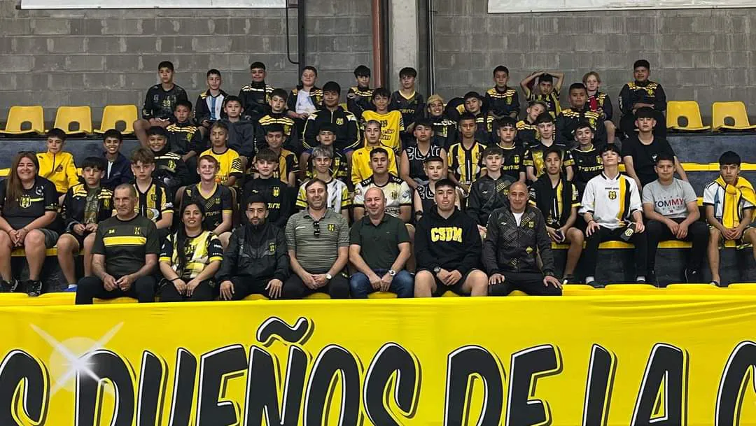 LOS CHICOS DEL AURINEGRO RUMBO A SANTA FÉ