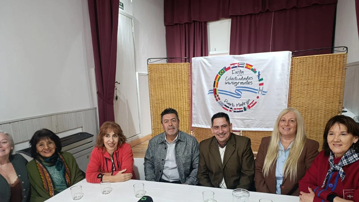 Presentación de la Feria de las Colectividades