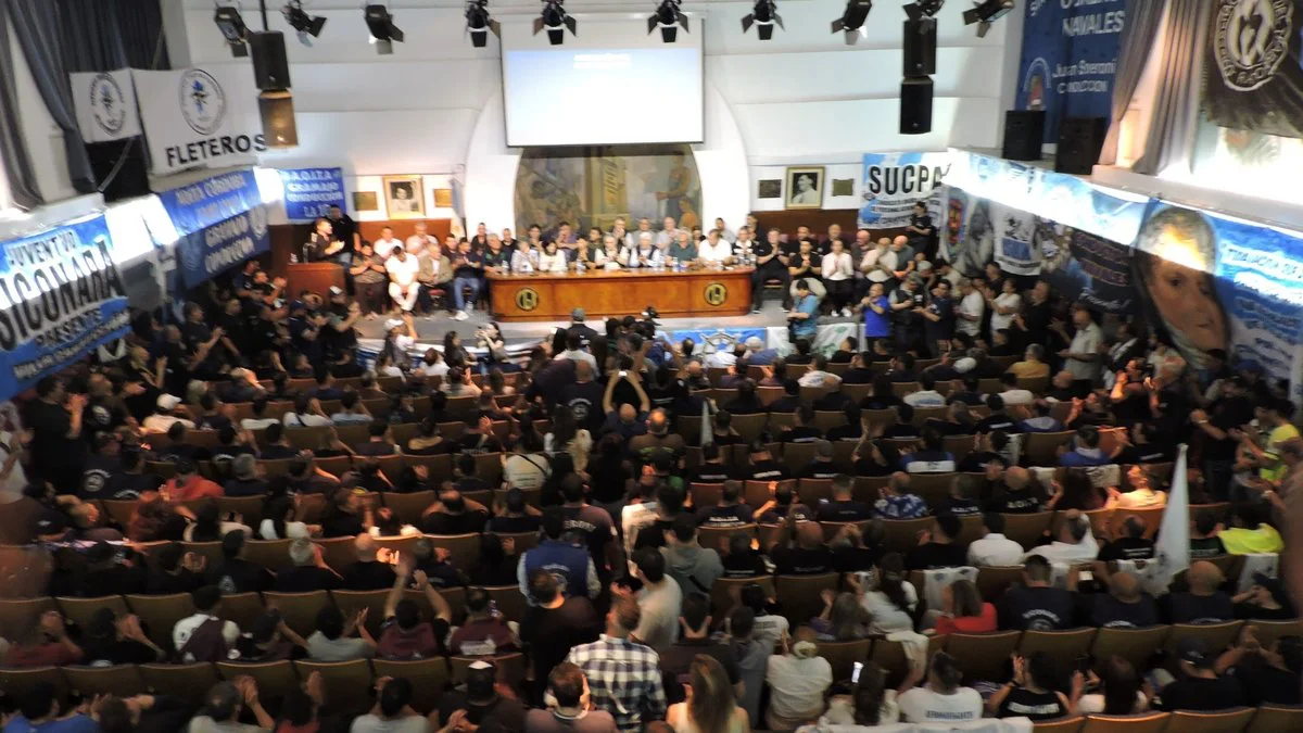Salón Felipe Vallese