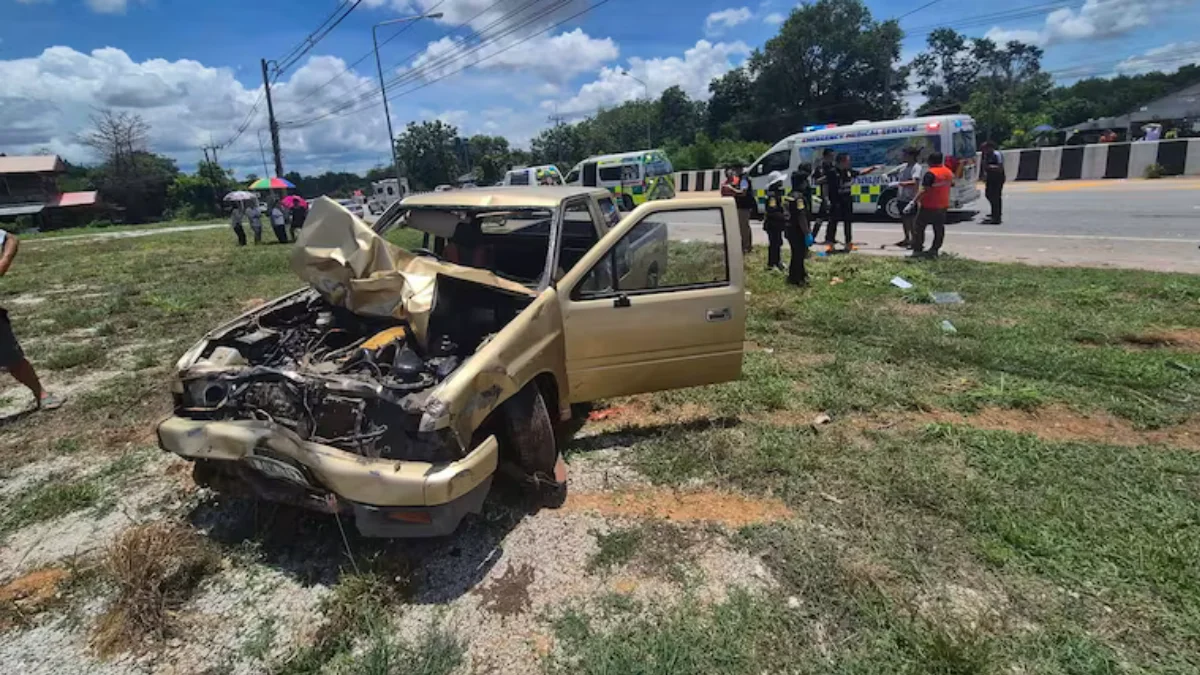 El nene atropelló una procesión de monjes y mató a nueve personas. (Foto ReutersRuamjai Mukdahan Rescue).
