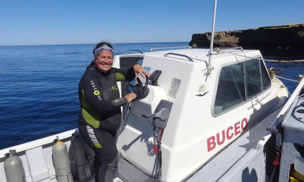Claudia Martitsch buceo