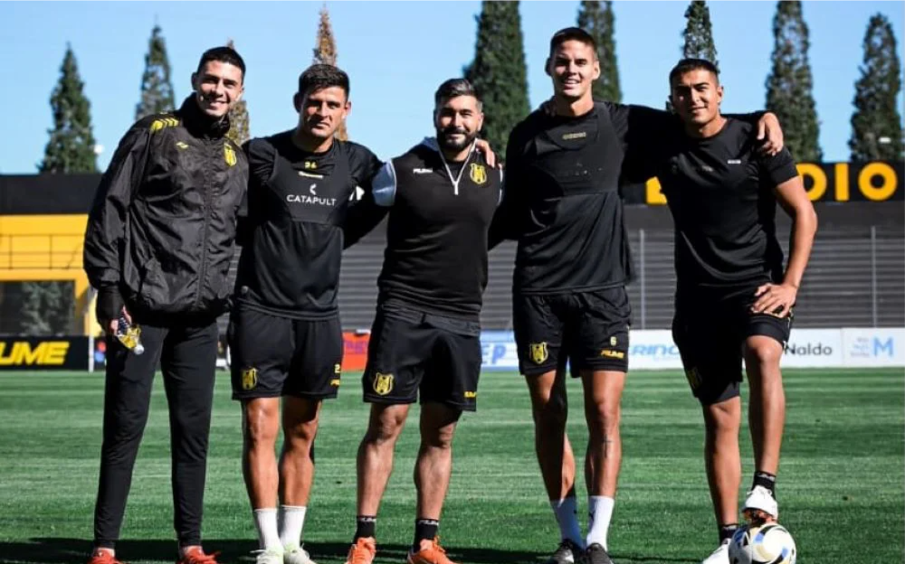 El Aurinegro visita a Mitre en un duelo directo entre equipos separados por un punto.