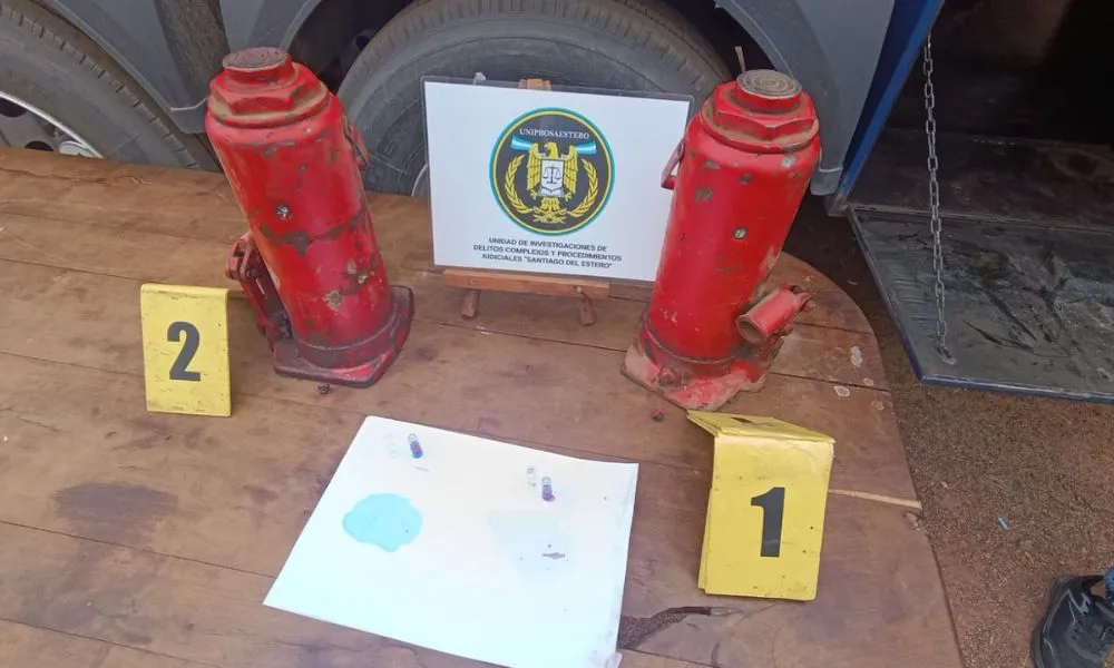 Ocultaba más de cinco kilos de cocaína y fue detenido