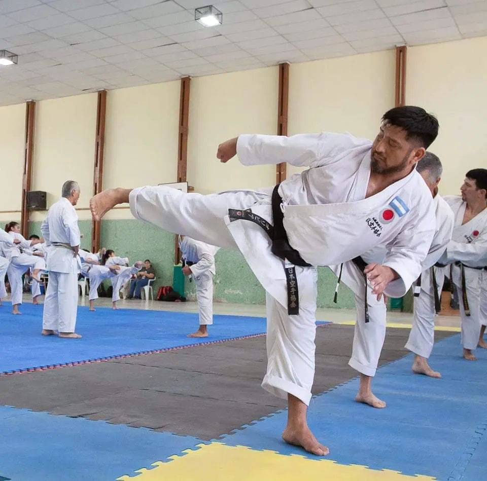 JUAN OLIVA: EL MADRYNENSE QUE BRILLÓ EN EL PANAMERICANO DE COLOMBIA