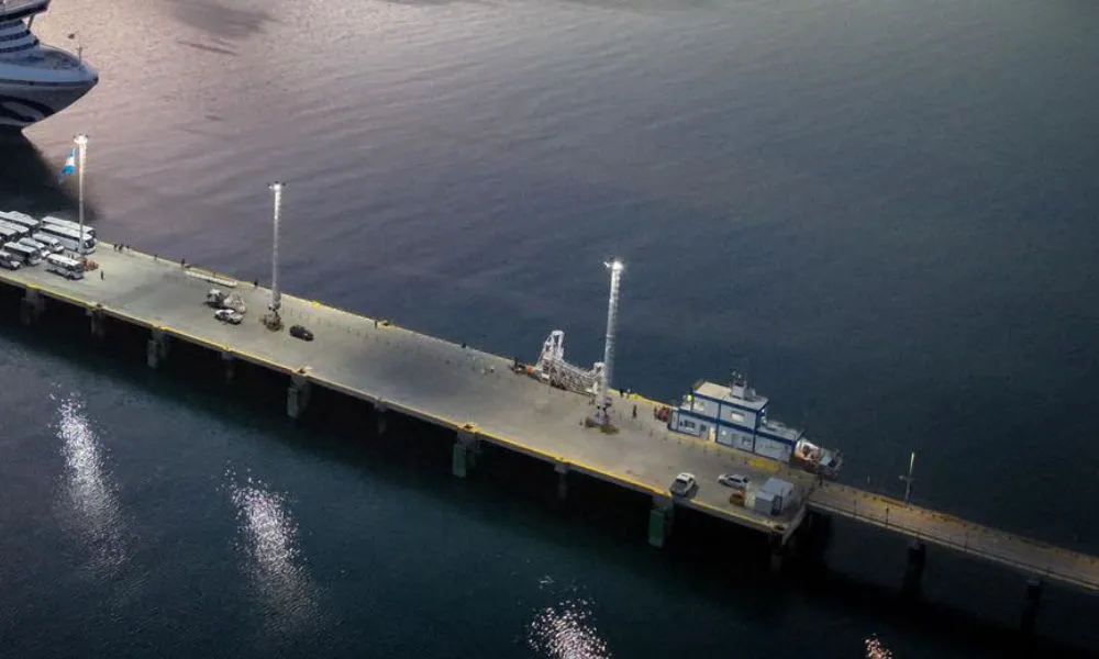 Muelle Puerto Madryn foto de Archivo Administración Portuaria