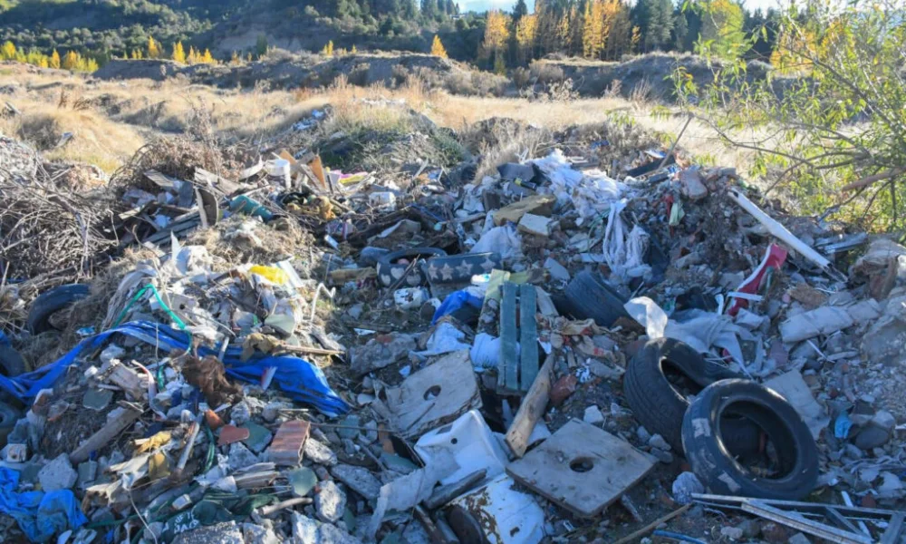 Basurero en Villa Ayelén en Esquel