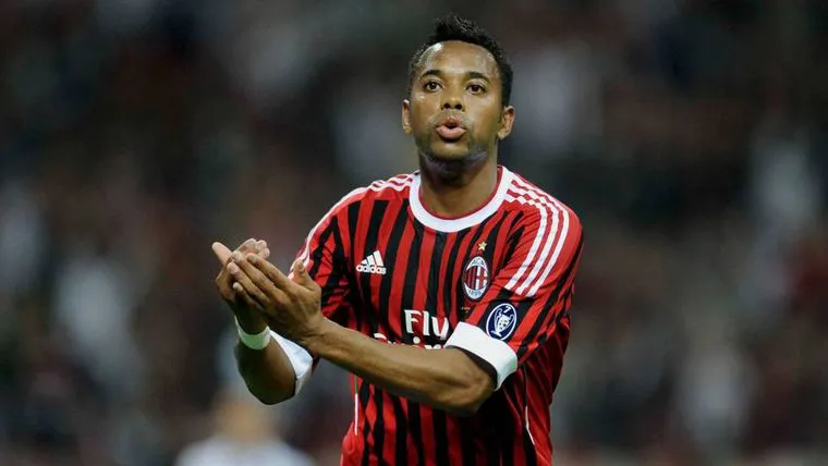 ROBINHO VOLVÍA AL SANTOS PERO AHORA QUEDÓ PRESO
