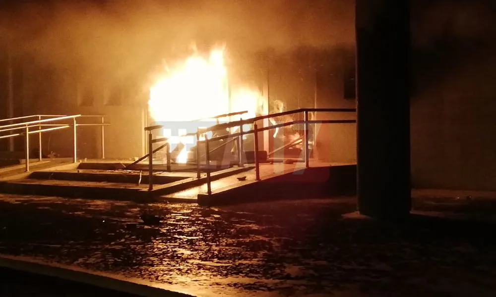 Incendio en la Legislatura y Casa de Gobierno de Chubut