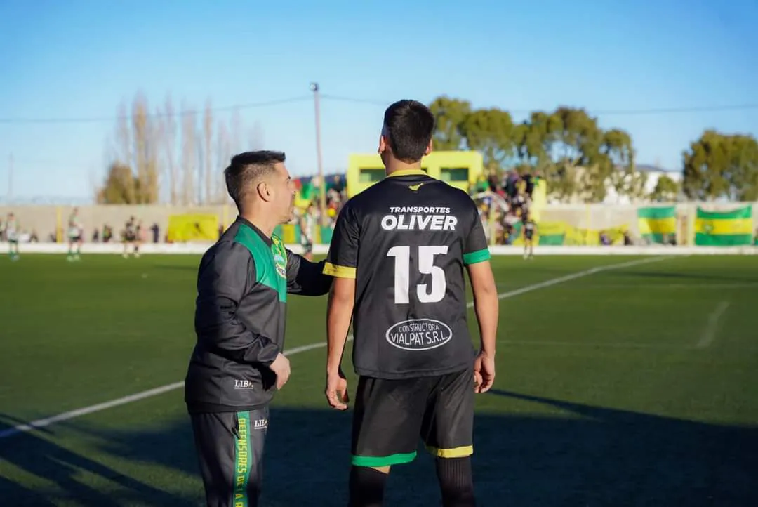 ISAÍAS ABERASTURI SE DESPIDIÓ DEL CANARIO