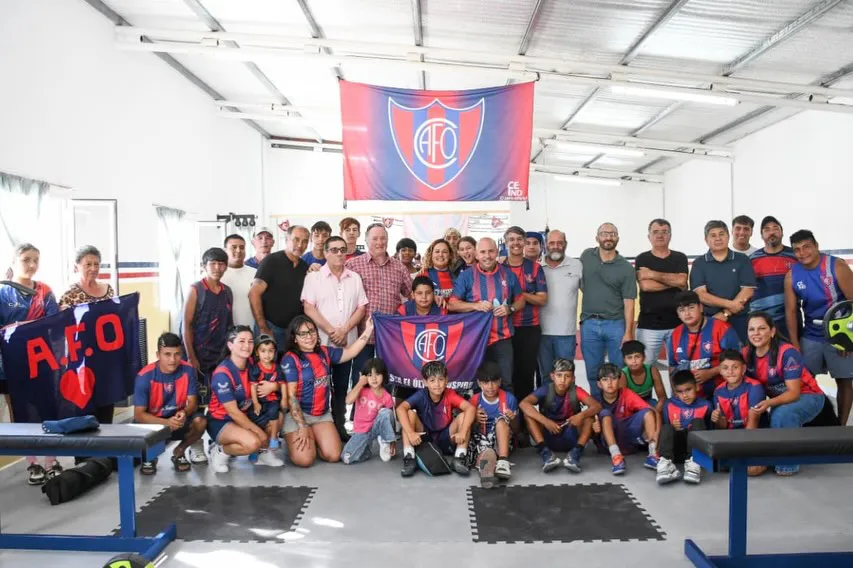 El club inauguró un espacio largamente anhelado que llevará el nombre de Miguel “Colo” Gómez.