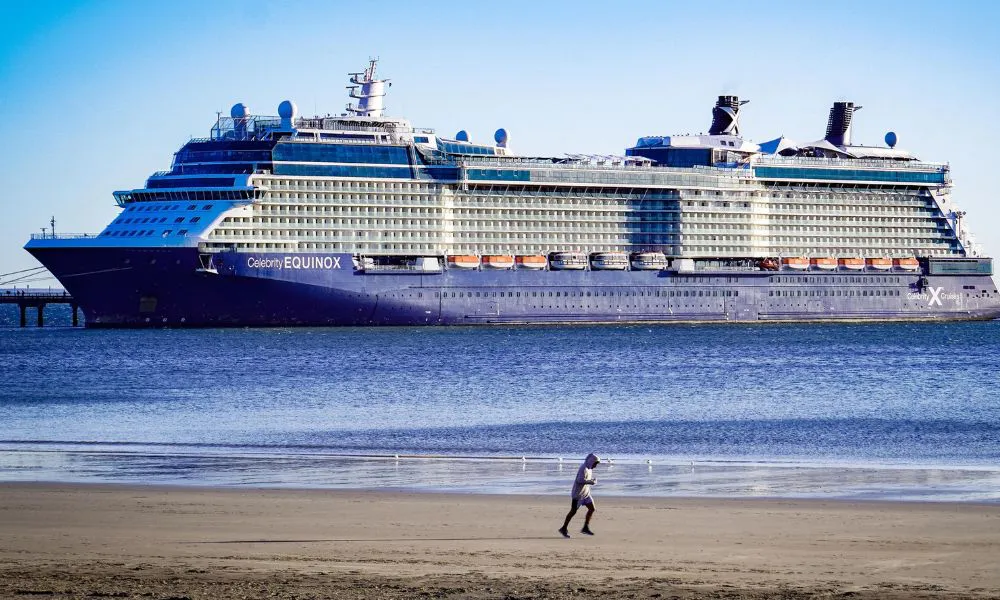 Crucero Equinox en Madryn